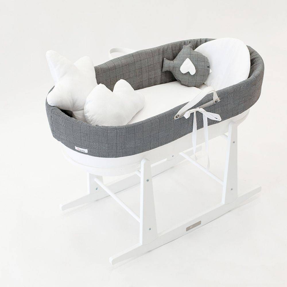 Couffin Bebe Balancelle Baby Wales Avec Pieds En Bois Blanc Cucos Baby Casalou