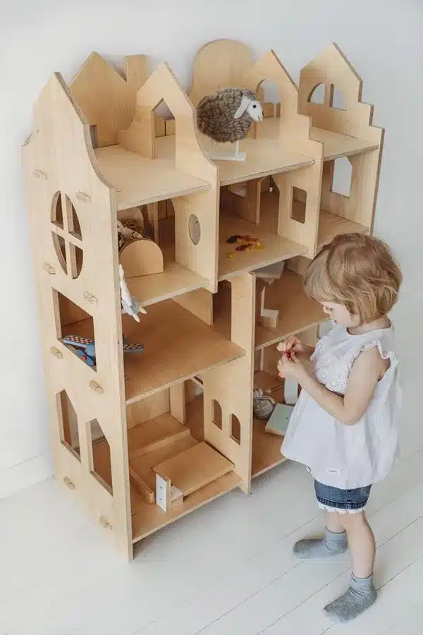 La maison de poupée - Montessori Spirit