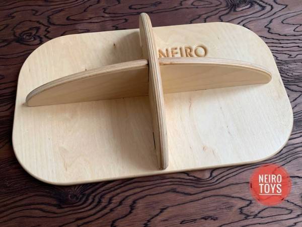 , Planche d’équilibre Neiro Infinity Montessori en bois écologique